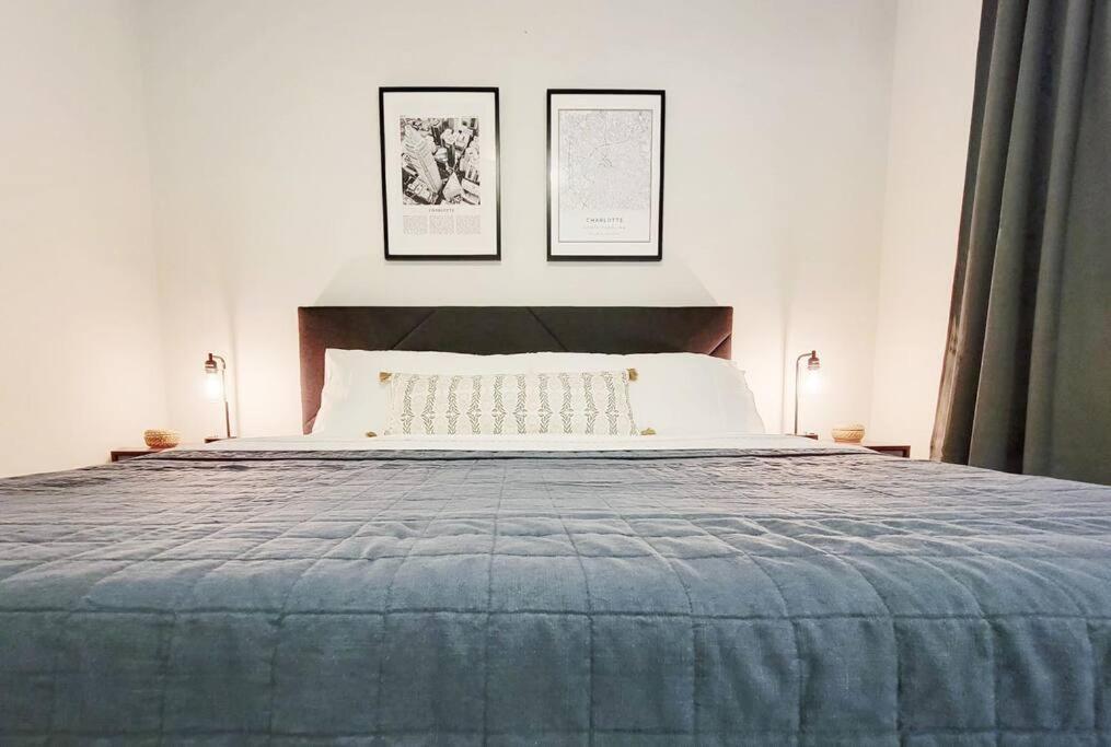 New Stylish Getaway- 5 Mil To Uptown/3 Smart Tvs! Apartment Charlotte Exterior photo